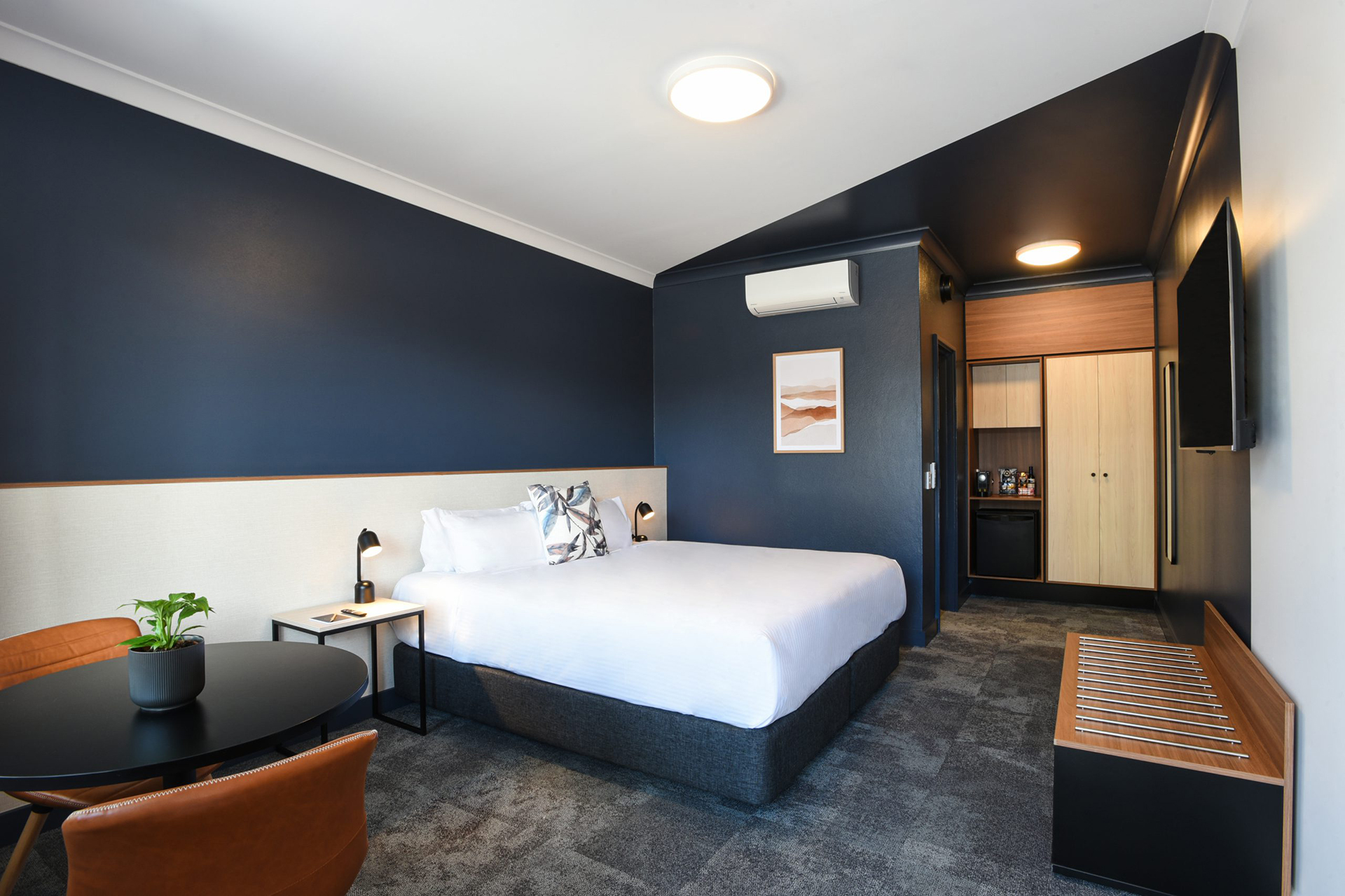 hotelmotel-adelaide-refurbishment-sa-adelaide-shape-australia
