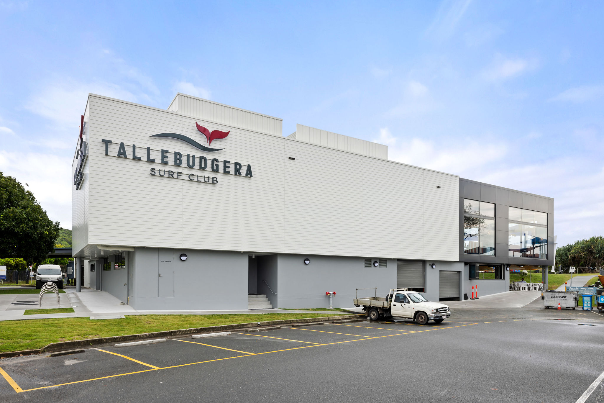 tallebudgera-surf-club-shape-australia_10